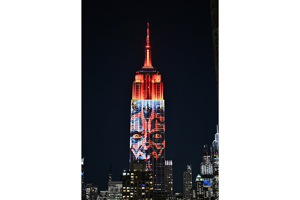 ‘Star Wars’ Takes Over Empire State Building