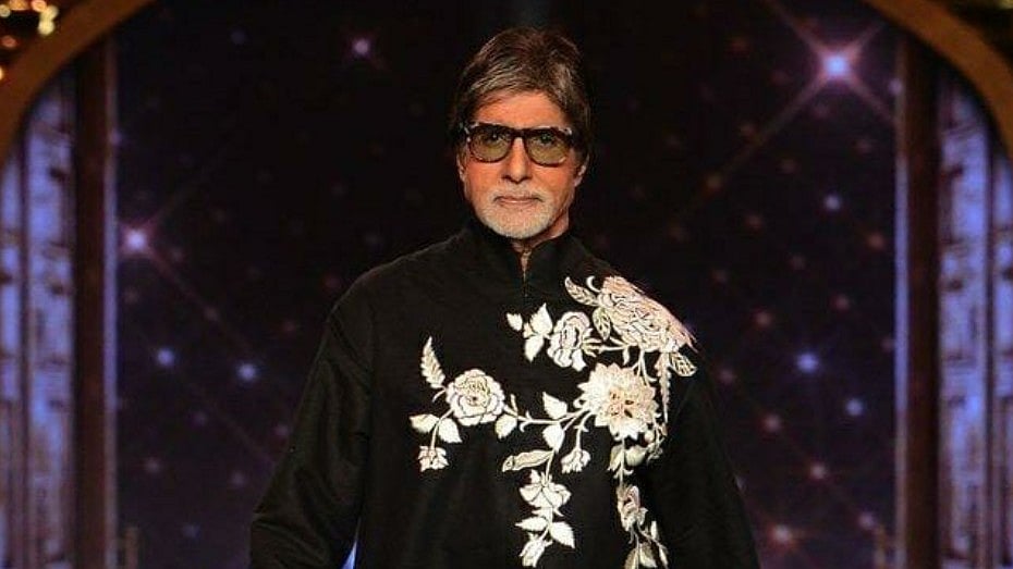 Amitabh Bachchan reacts to time to go post