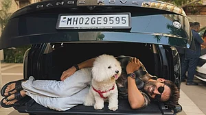 Instagram : Kartik Aaryan buys a Range Rover