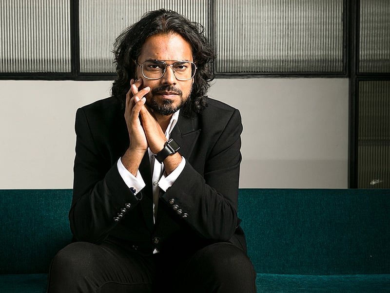 Instagram : Designer Rahul Mishra