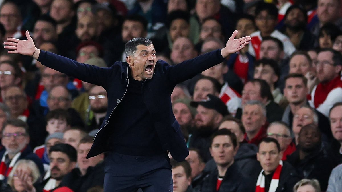 X/FabrizioRomano : Sergio Conceicao was later seemed to have a lengthy exchange after the game with the Arsenal boss. 