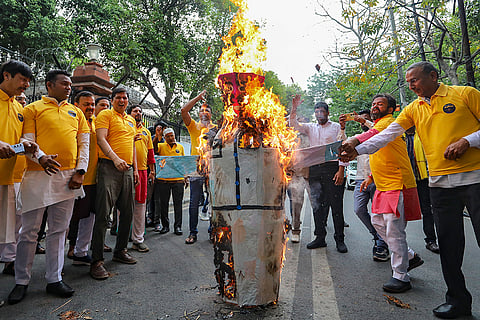 AAP MLAs protest outside Delhi Assembly