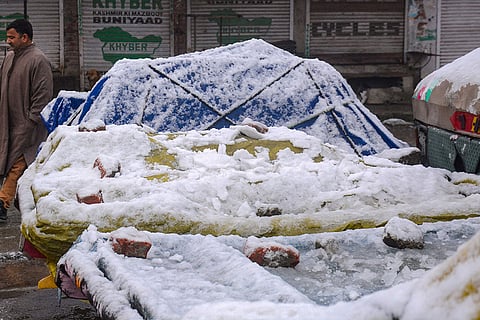 Snowfall in Srinagar