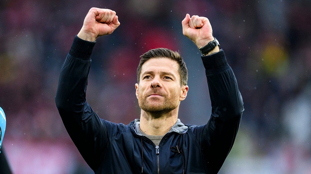 Leverkusen's head coach Xabi Alonso celebrates after the Bundesliga soccer match between Bayer 04 Leverkusen and SC Freiburg at the Europa-Park Stadium in Freiburg, Germany, Sunday, March 17, 2024.

 -  (Tom Weller/dpa via AP)
