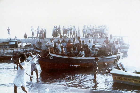 Getty Images : Tamil refugees who reached South India by boats in January and February 1985.
