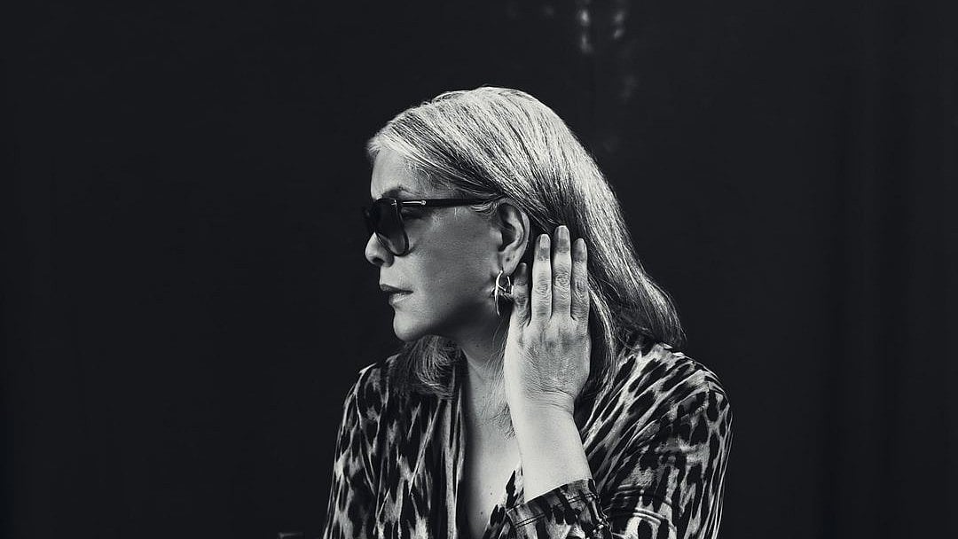 Instagram : Zeenat Aman