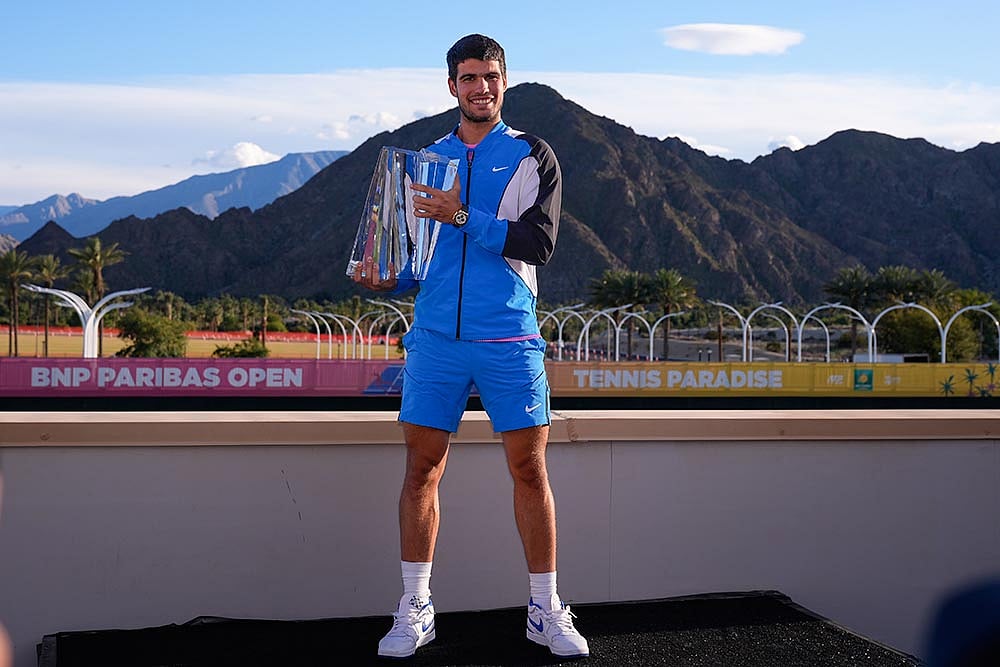 Photo: AP/Mark J. Terrill : BNP Paribas Open Tennis Tournament