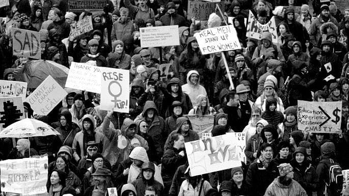 Women protesters.  - Pinterest