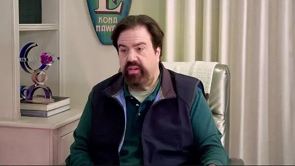 Facebook : Dan Schneider