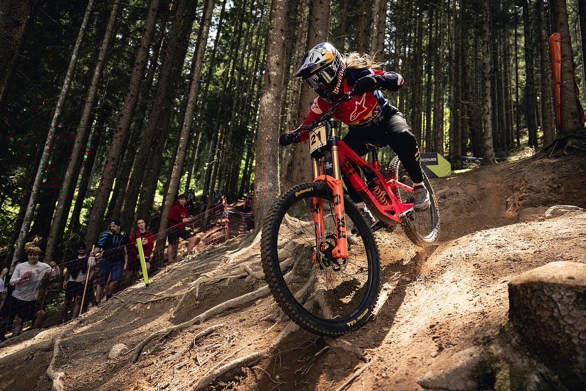 Crankworx World Tour: Jess Blewitt Delights Home Crowd - In Pics