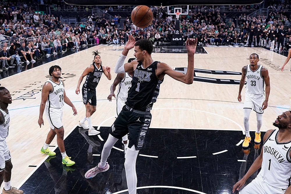 | Photo: AP/Eric Gay : NBA 2023-24: San Antonio Spurs' vs Brooklyn Nets
