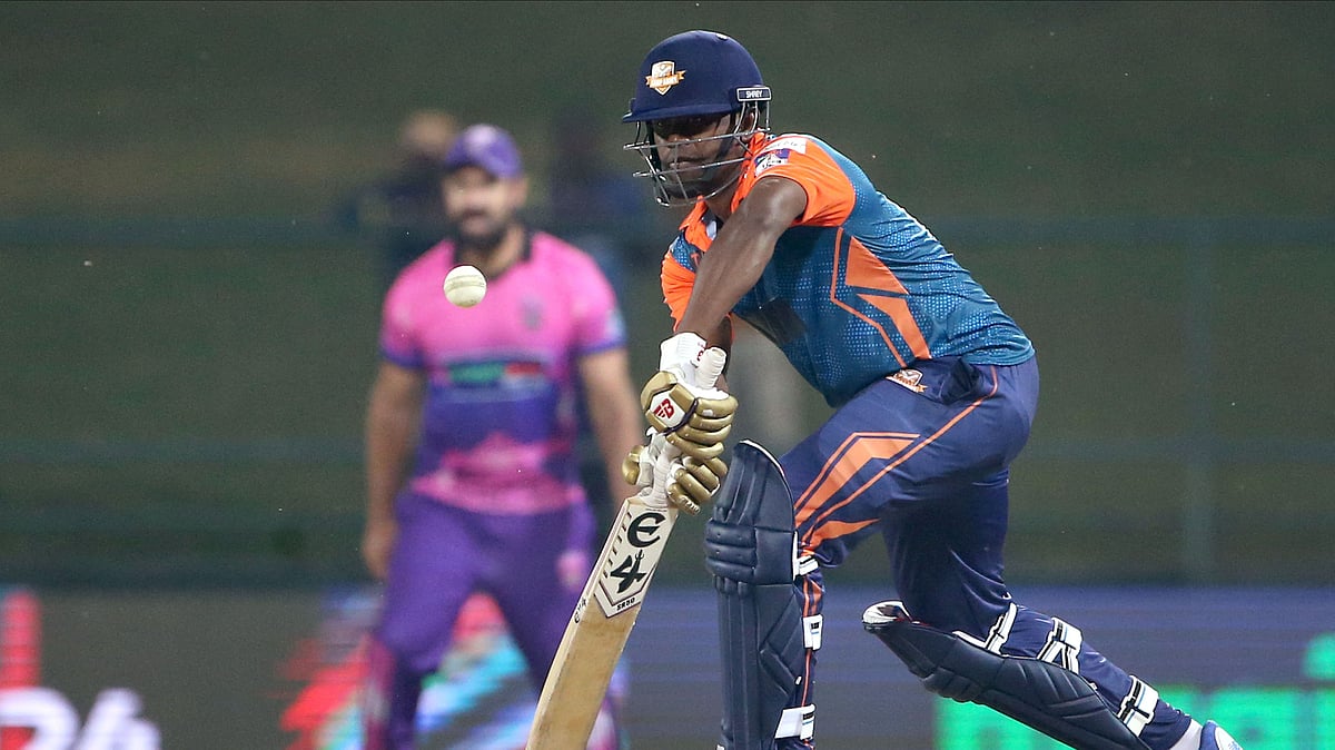 Photo: Legends Cricket Trophy