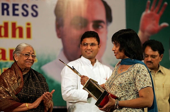 (Photo by Kunal Patil via Getty Images)  : Sujata Anandan received Rajiv Gandhi Yuva Prerana Puraskar from Vilasrao Deshmukh at Ravindra Natya Mandir. (Representational Photo)