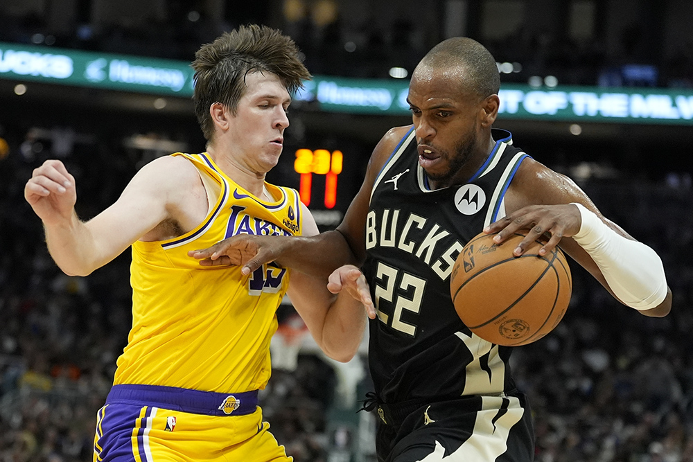 NBA 2023-24: Los Angeles Lakers Vs Milwaukee Bucks