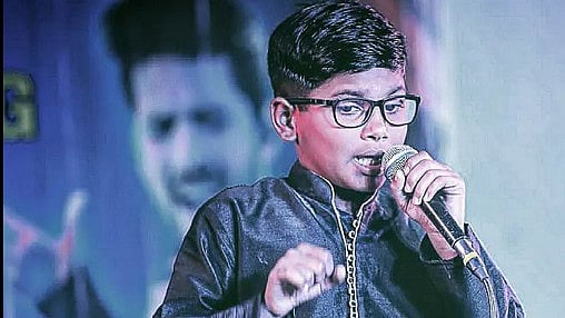 Instagram : Kshitij Saxena