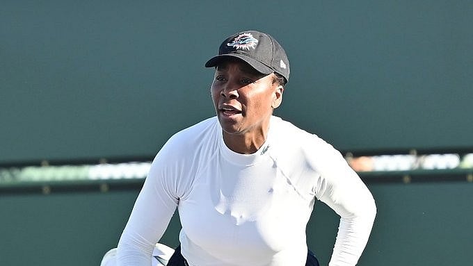 (Photo: X|BNP Paribas Open) : Venus Williams in action at BNP Paribas Open 2024. 