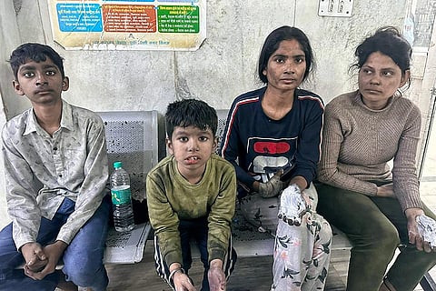 4 killed in fire in Delhi''s Shastri Nagar