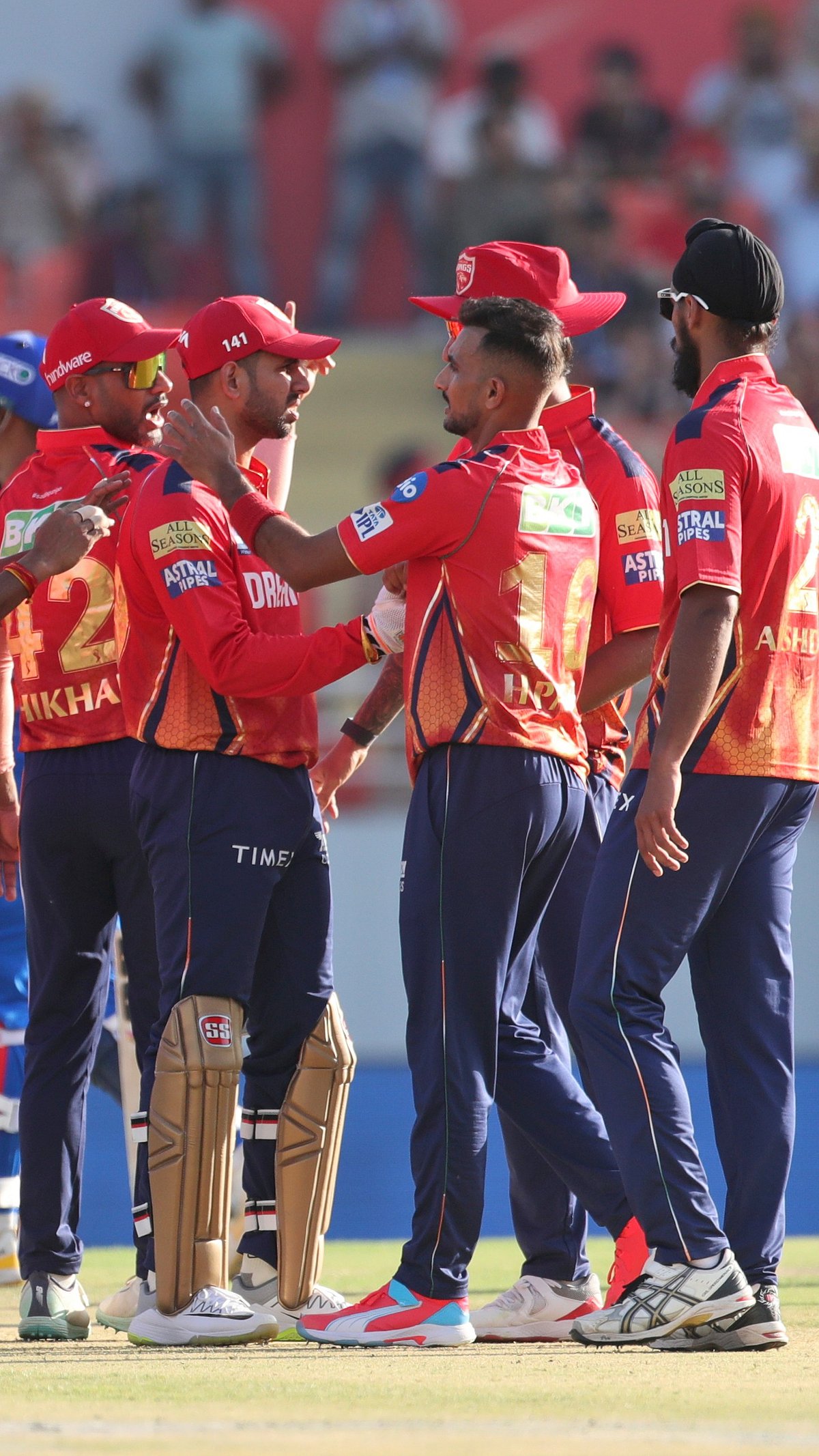 AP Photo/Pankaj Nangia : Punjab Kings' players celebrate the wicket of Delhi Capitals' Axar Patel during their Indian Premier League 2024 match in Mullanpur, Punjab on March 23, 2024.