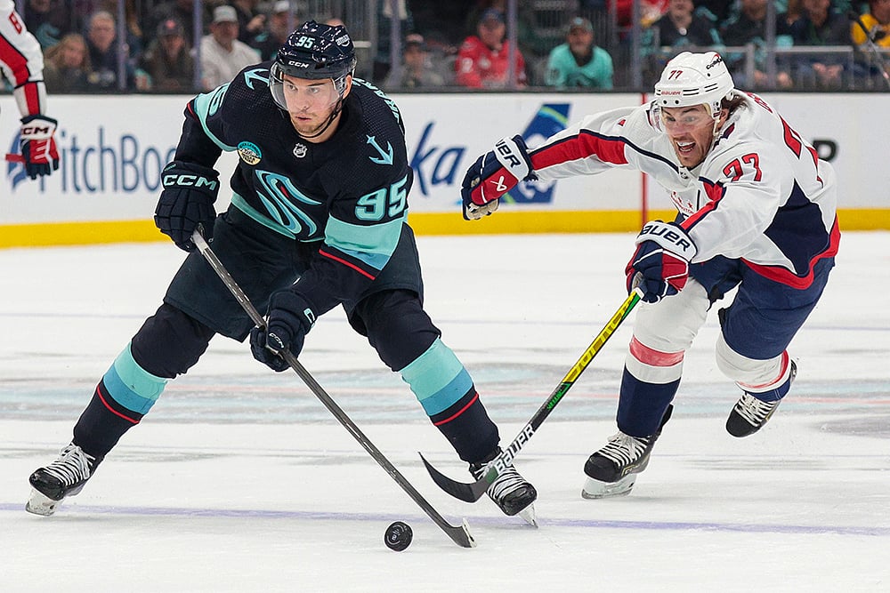 | Photo: AP/Jason Redmond : NHL 2023-24: Washington Capitals vs Seattle Kraken