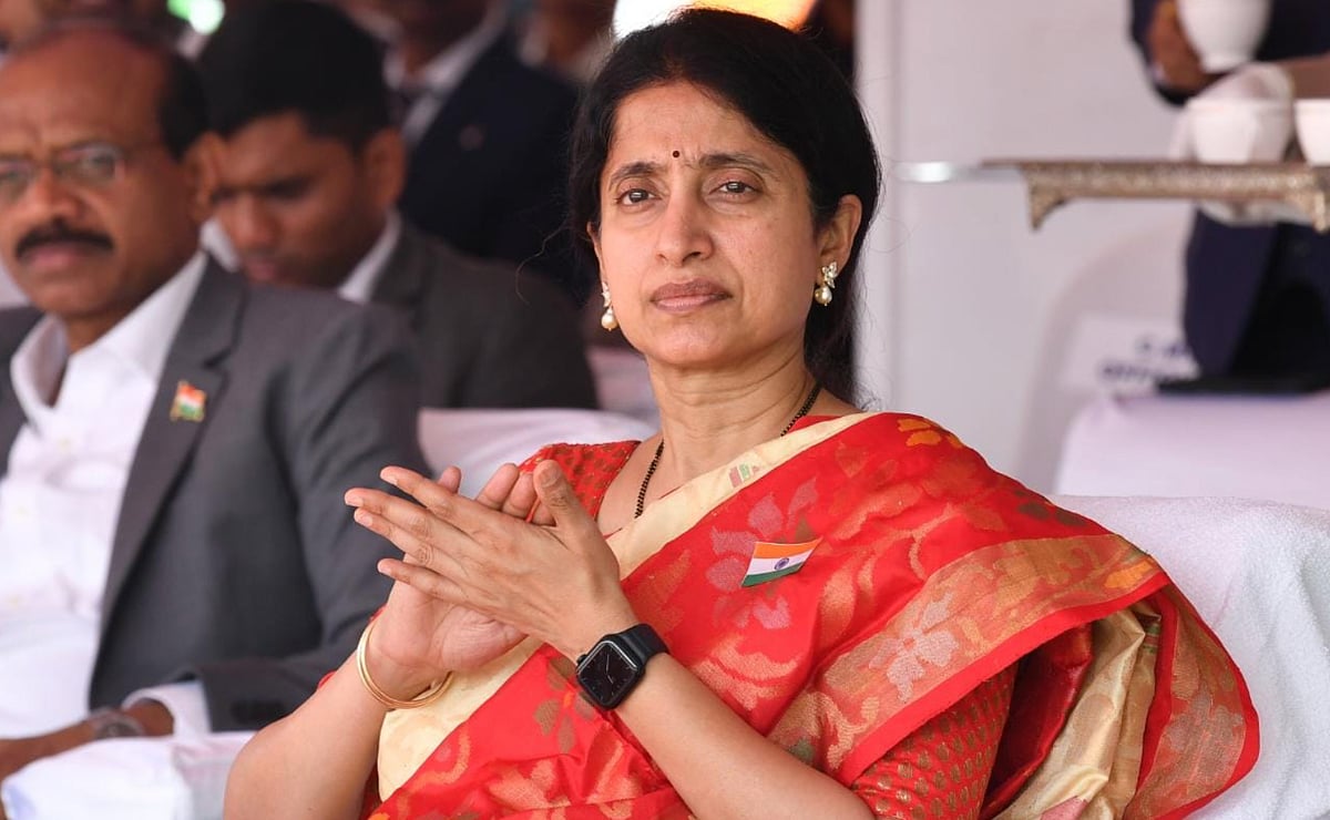 x/@BharathiReddyYS : YS Bharathi Reddy