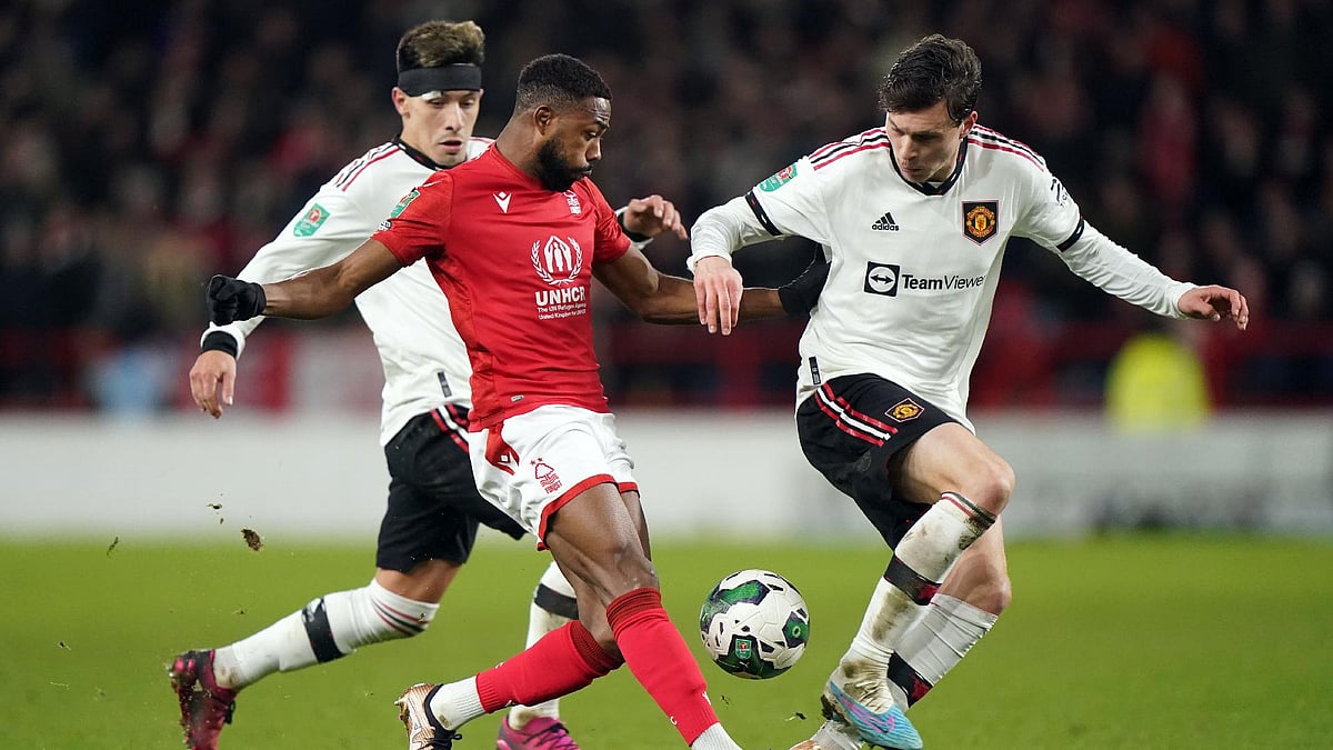 Manchester United’s Victor Lindelof, right, and Lisandro Martinez, left, are injured. - Tim Goode/PA