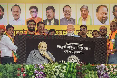 PM Modi campaigns in Maharashtra