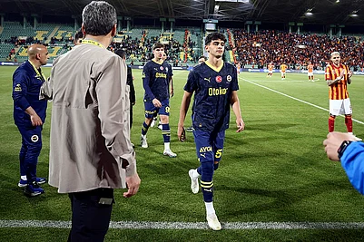 %7C%20Photo%3A%20Huseyin%20Yavuz%2FDia%20Images%20via%20AP%20%3A%20Turkish%20Super%20Cup%202024%3A%20Fenerbahce%20vs%20Galatasaray