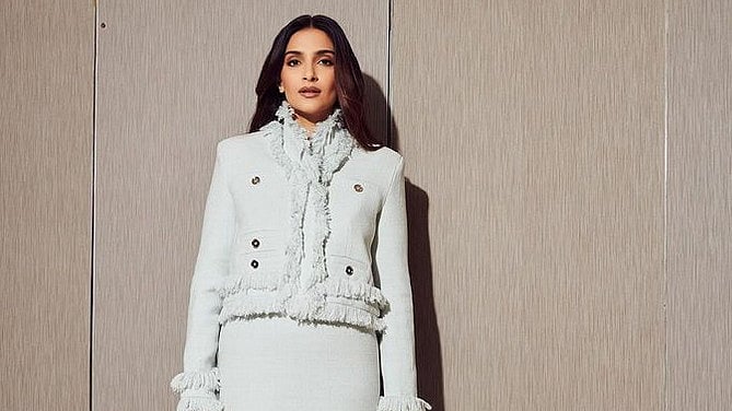 Instagram : Sonam Kapoor