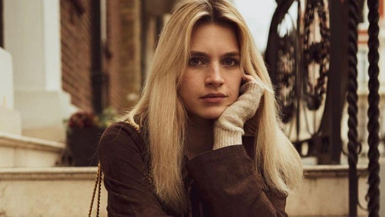 Instagram : Nell Tiger Free