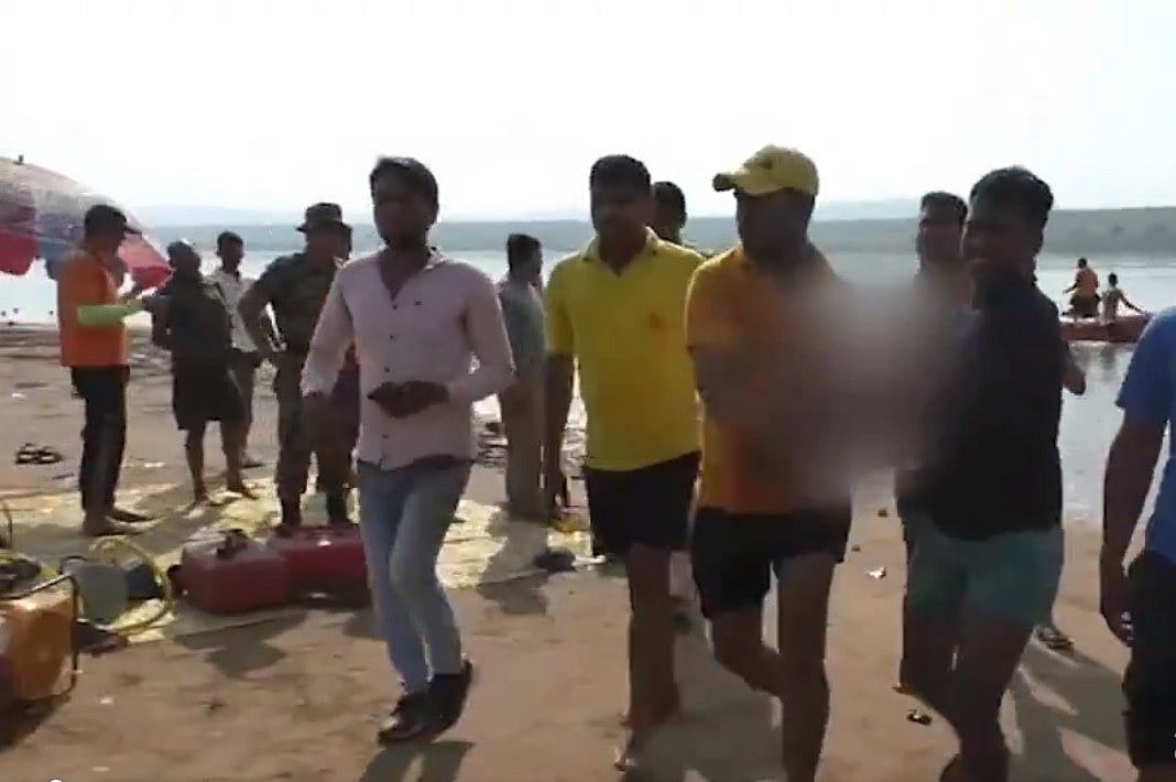 @X/ANI : Odisha boat capsize incident |