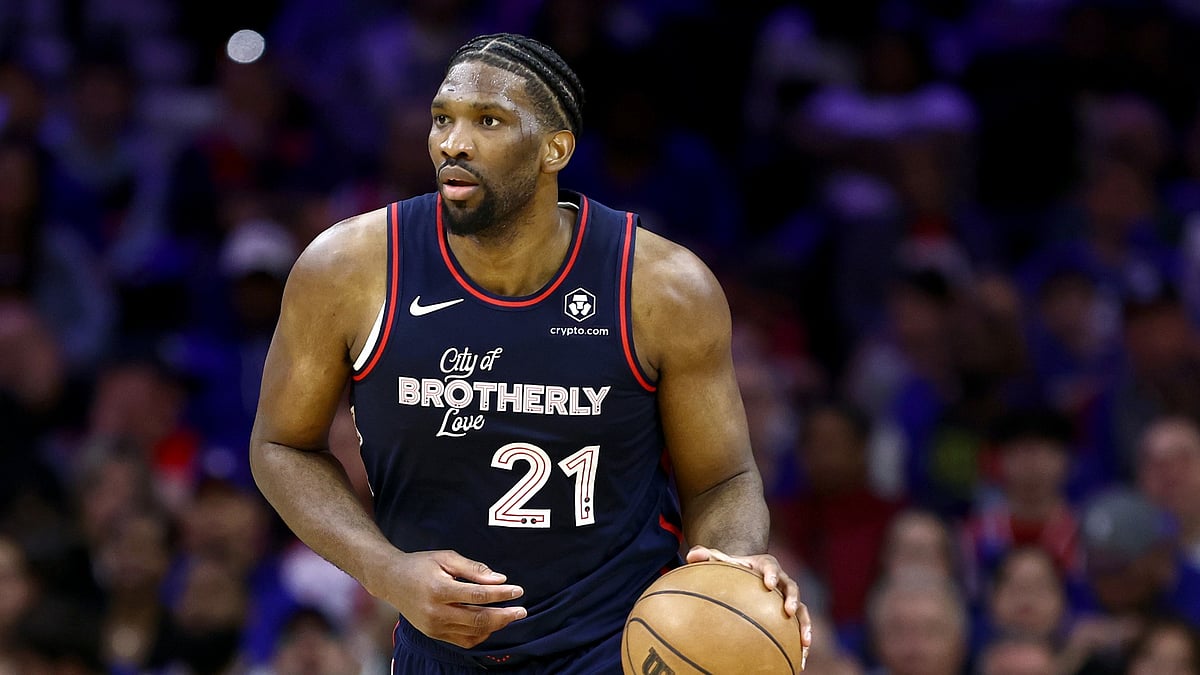 File : Joel Embiid #21 of the Philadelphia 76ers dribbles during the third quarter against the Detroit Pistons at the Wells Fargo Center on April 09, 2024.