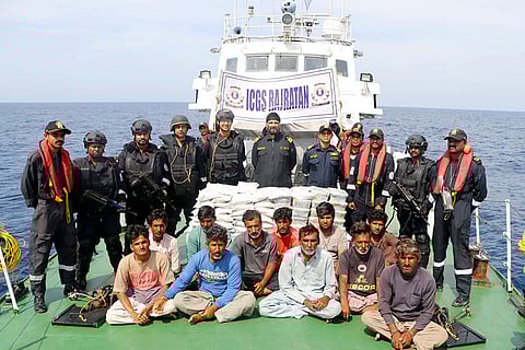Coast Guard seized narcotics from Pak boat