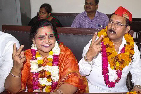 Sunita Verma files nomination for LS polls