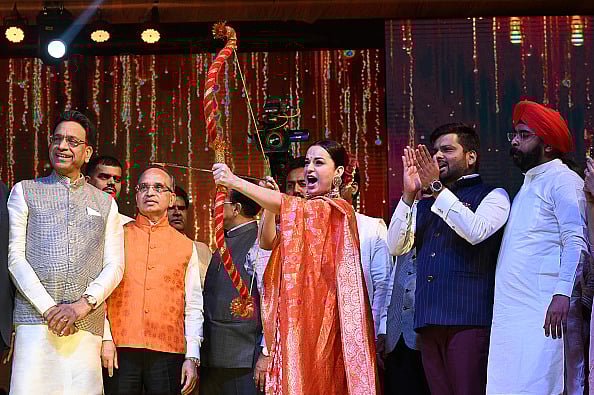 Getty Images : Indian actress and filmmaker Kangana Ranaut at Love Kush Ramleela, Red Fort during Dashahara festival on October 24, 2023 in New Delhi, India