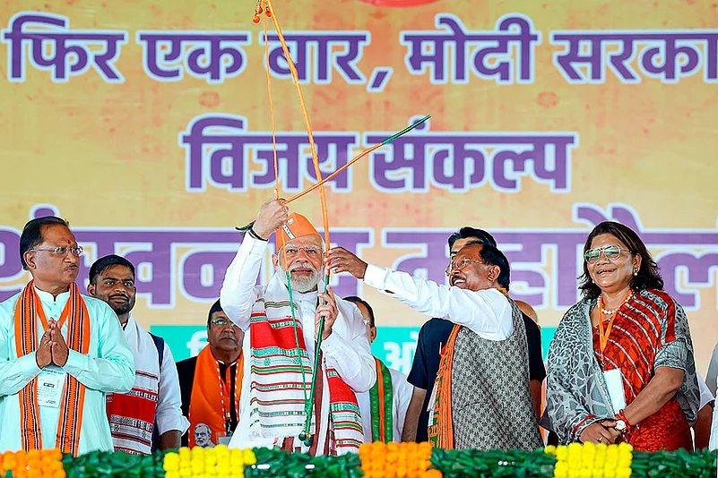 PM Modi campaigns in Chhattisgarh