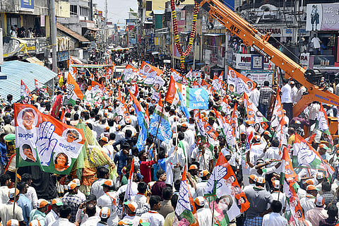 Geetha Shivarajkumar road show