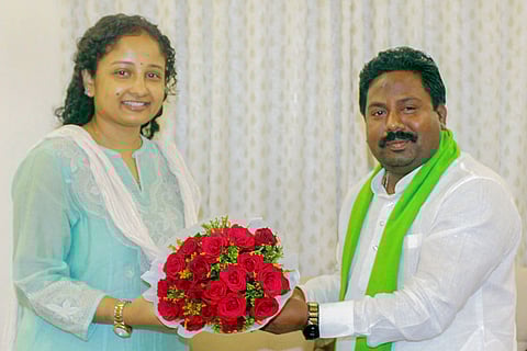 Jai Prakash Patel, Kalpana Soren meet