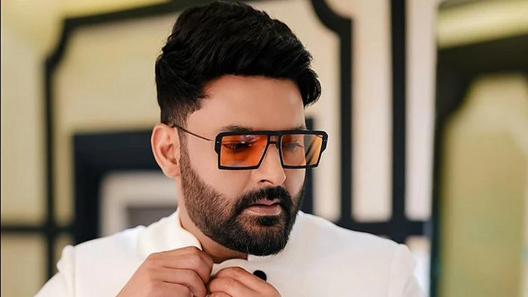 Gunfire at Kapil Sharma's cafe - Instagram