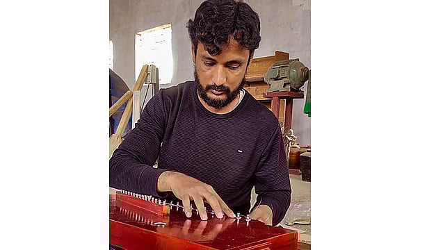 Maharashtra: Sitars, Tanpuras Of Miraj Receive GI Tags, Boosting Global Recognition