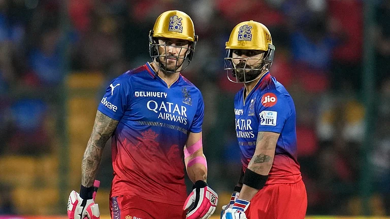 Royal Challengers Bengaluru skipper Faf du Plessis with Virat Kohli - AP/Aijaz Rahi