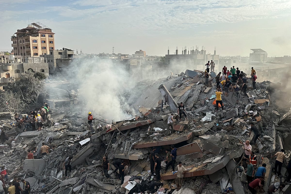 As Gaza Death Toll Rises To 34,500, UN Warns Israel Against Rafah Attack - AP 