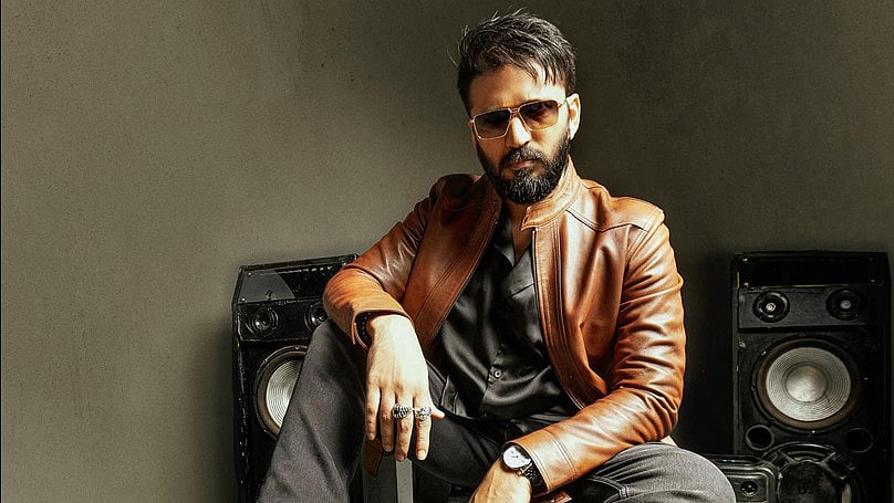 Instagram : Amit Trivedi