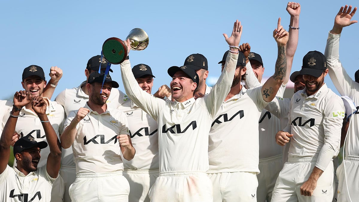 (Steven Paston/PA)
 : Surrey celebrate winning the 2023 County Championship.