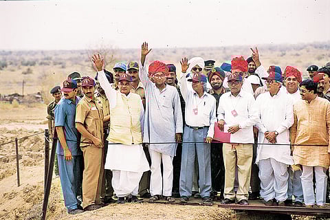 Vajpayee and other senior leaders at the Pokhran nuclear test site