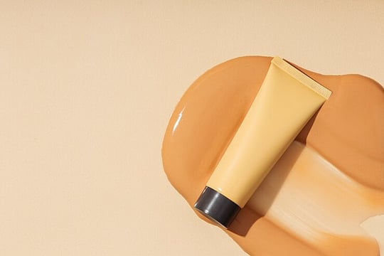 10 Best Tinted Sunscreens For all Skin Types in India (2024)