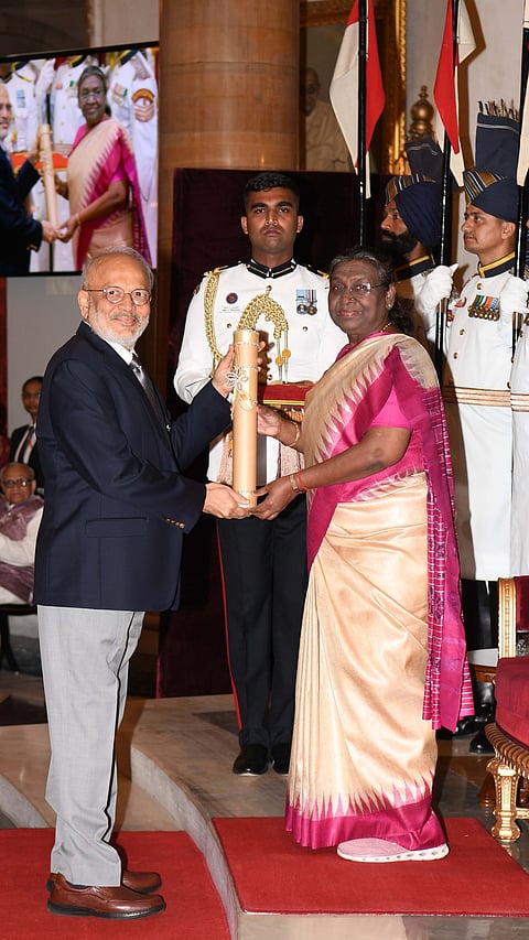 ejas Madhusudan Patel received Padma Bhushan from President Droupadi Murmu.