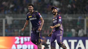 AP/Bikas Das : Kolkata Knight Riders' Harshit Rana, left, and captain Shreyas Iyer celebrate their win over Royal Challengers Bengaluru in match 36 of Indian Premier League 2024 in Kolkata on Sunday, April 21.