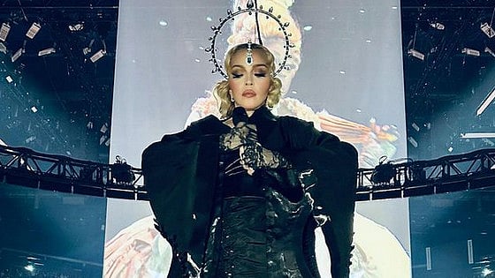 Instagram : Madonna