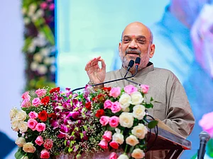 PTI : Centre’s Priority Is To Bring Peace In Manipur By Taking All Communities On Board: Shah