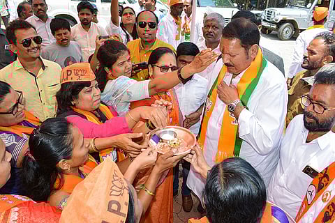 Udayanraje Bhosale campaigns